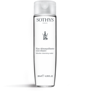 Eau démaquillante micellaire